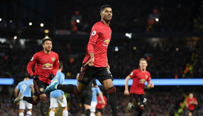 Футбол. Кубок английской лиги. Манчестер Юнайтед - Манчестер Сити