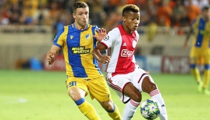 Футбол. Лига чемпионов. Аякс - АПОЭЛ