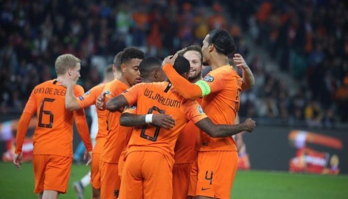 Футбол. Евро-2020. Отборочные матчи. Северная Ирландия - Нидерланды